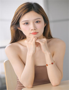 《美女玩逼-冈泽高宏》