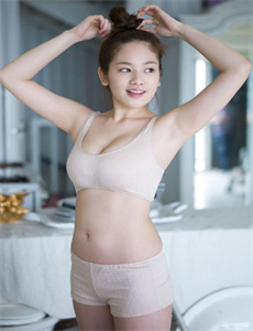 《心动在线影院-美女色吧》